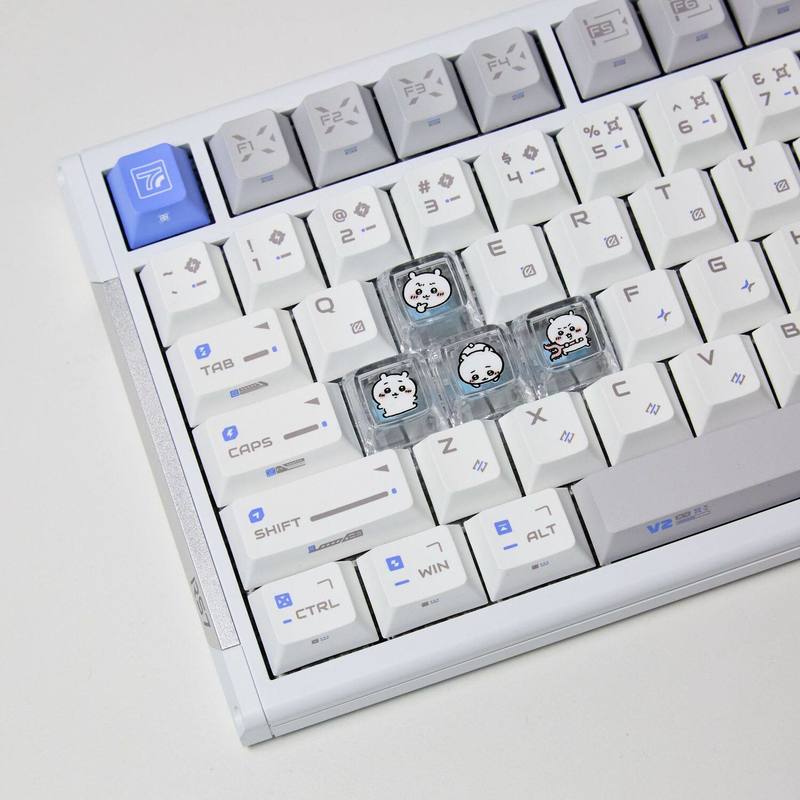 Gaming Accessories For Room - Chiikawa 4 個手作り透明 PC バックライト付きパーソナライズされたキーキャップメカニカルキーボードゲーマー用カスタム装飾キーキャップ